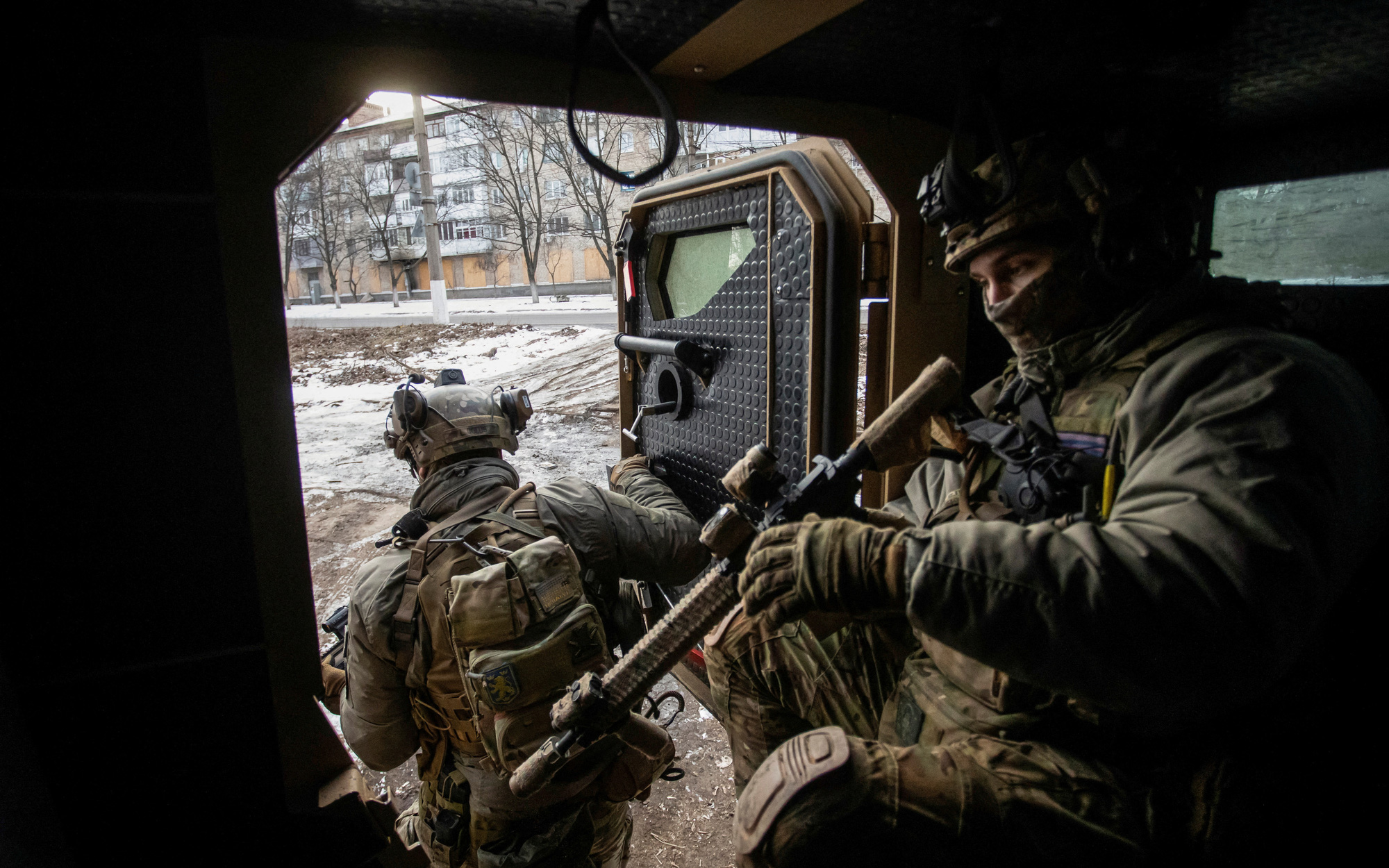 Ukraine: Nga tiếp tục pháo kích, đẩy mạnh về phía đông