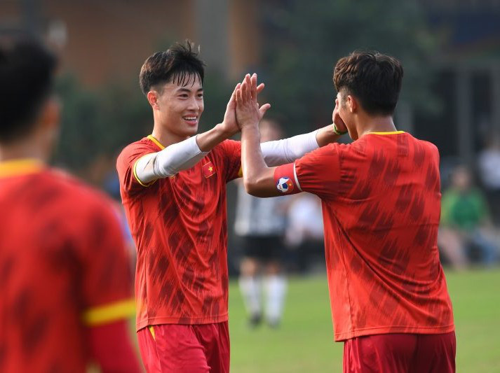 Đội tuyển U20 Việt Nam chuẩn bị lên đường tập huấn tại UAE - Ảnh 1.