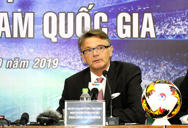 VFF công bố chọn HLV Philippe Troussier sau ngày 17-2 ? - Ảnh 1.