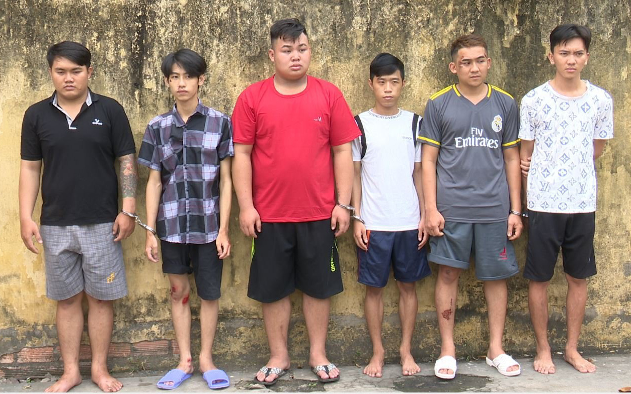 Tạm giữ hình sự sáu 