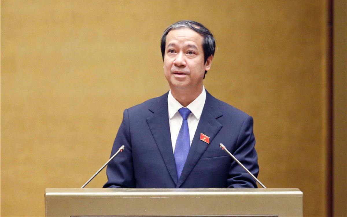 Bộ trưởng Nguyễn Kim Sơn lý giải vì sao giá sách giáo khoa mới cao hơn