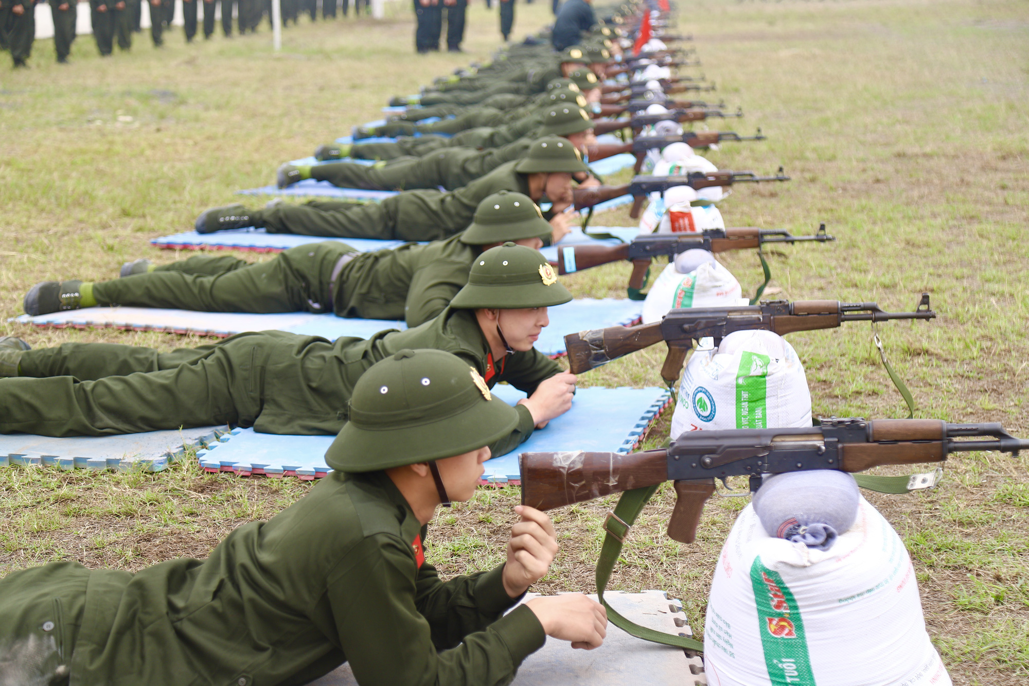 Hơn 15.000 tân binh bước vào khóa huấn luyện của Bộ tư lệnh Cảnh sát cơ động - Ảnh 8.