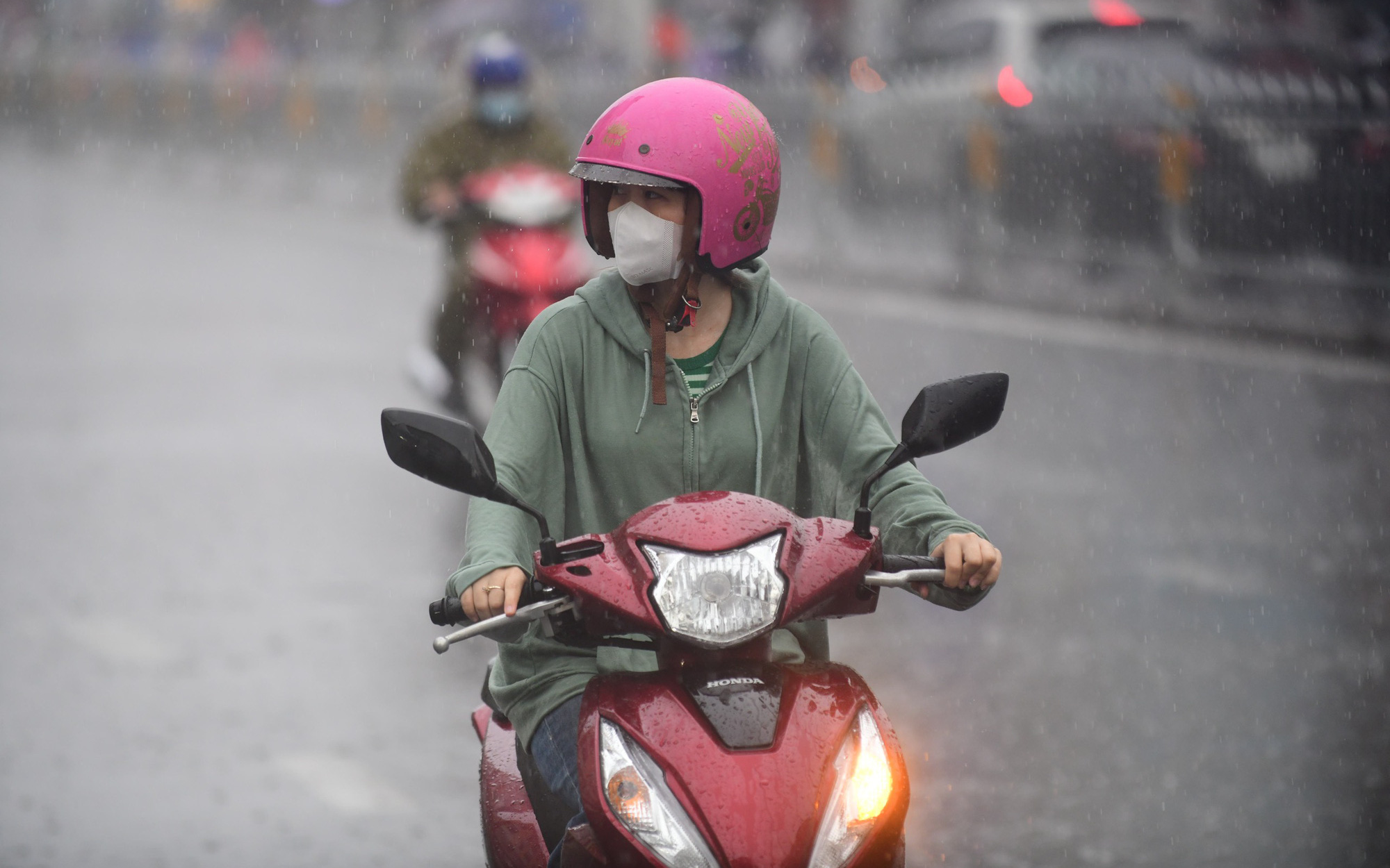 Thời tiết hôm nay 19-2: Nam Bộ mưa dông, Bắc Bộ rét đậm