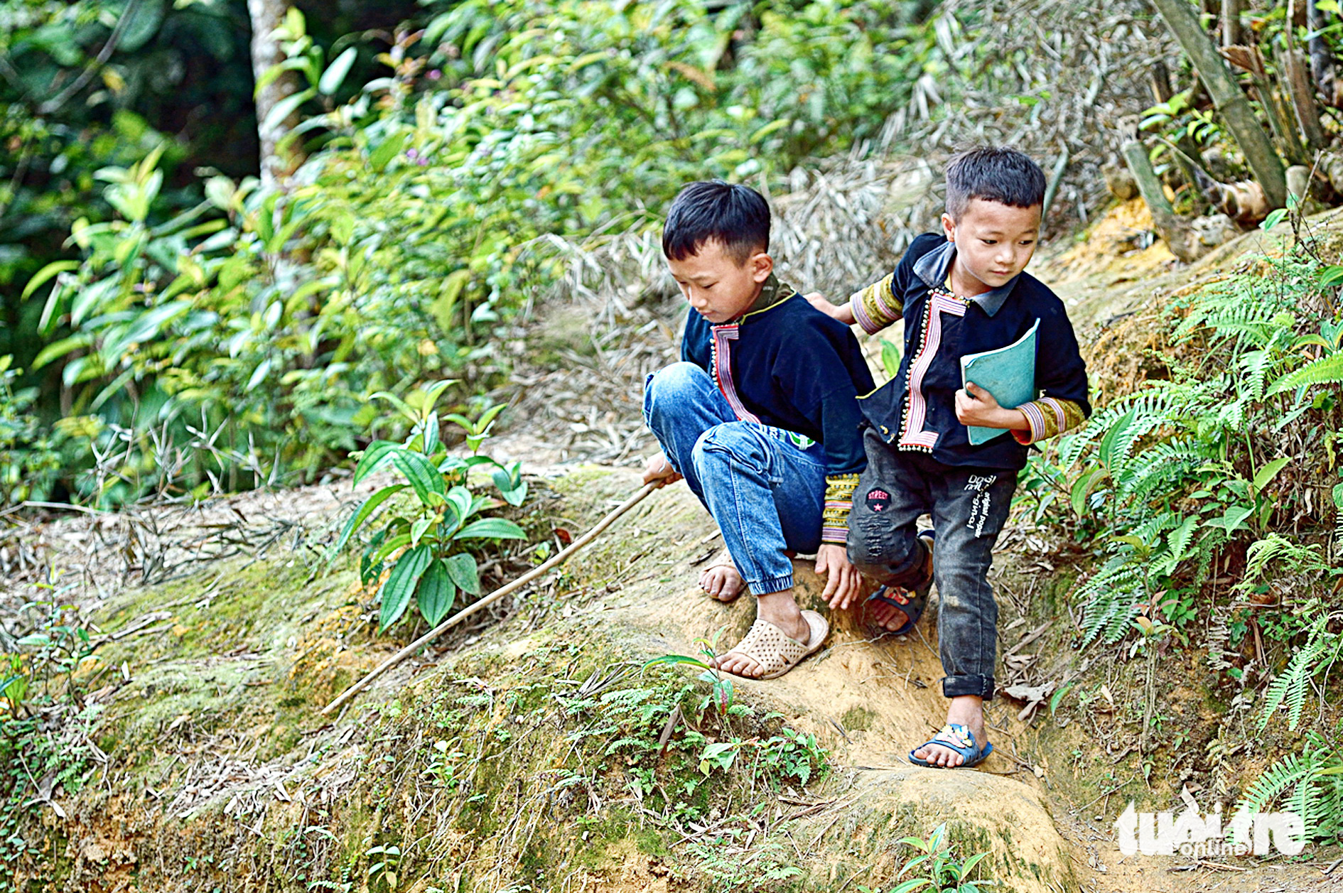 Người truyền lửa chữ Nôm Dao ở Sa Pa - Ảnh 7. Người truyền lửa chữ Nôm Dao ở Sa Pa - Ảnh 7.