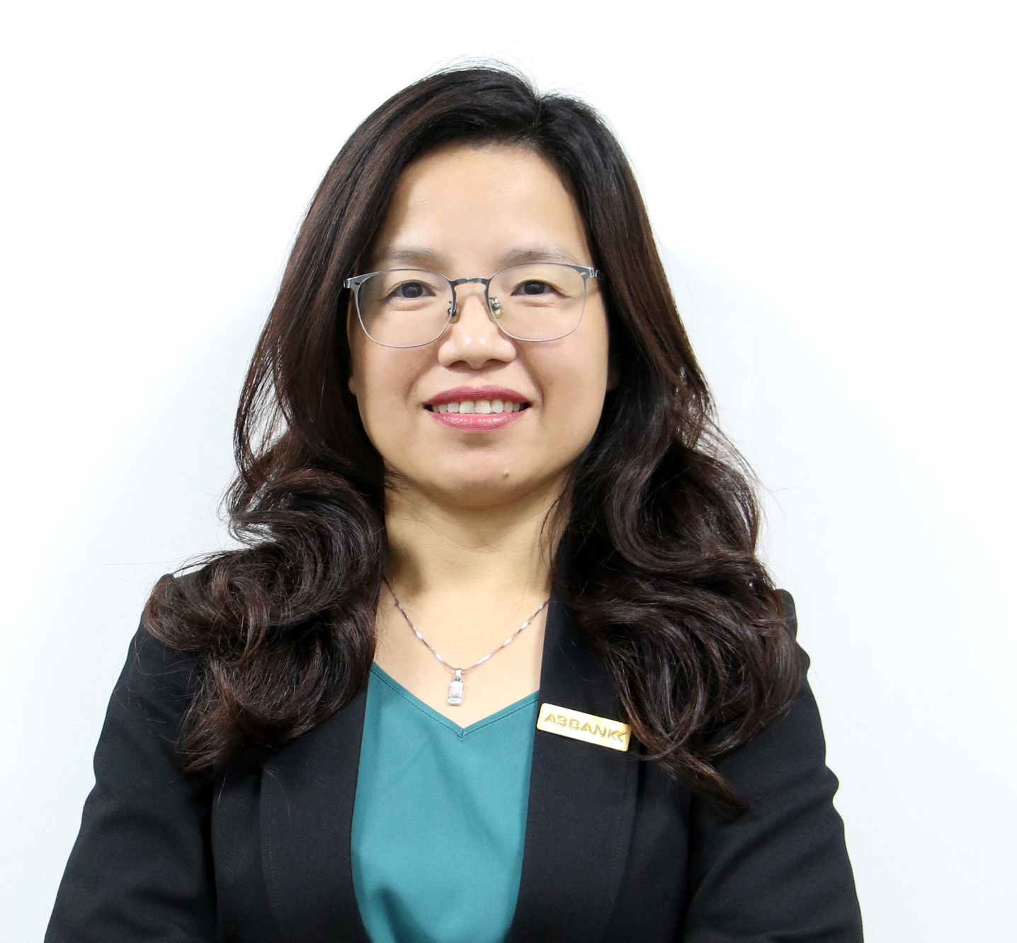 Nhiều ngân hàng bổ nhiệm nhân sự ghế nóng ngay sau tết - Ảnh 2. Nhiều ngân hàng bổ nhiệm nhân sự ghế nóng ngay sau tết - Ảnh 2.