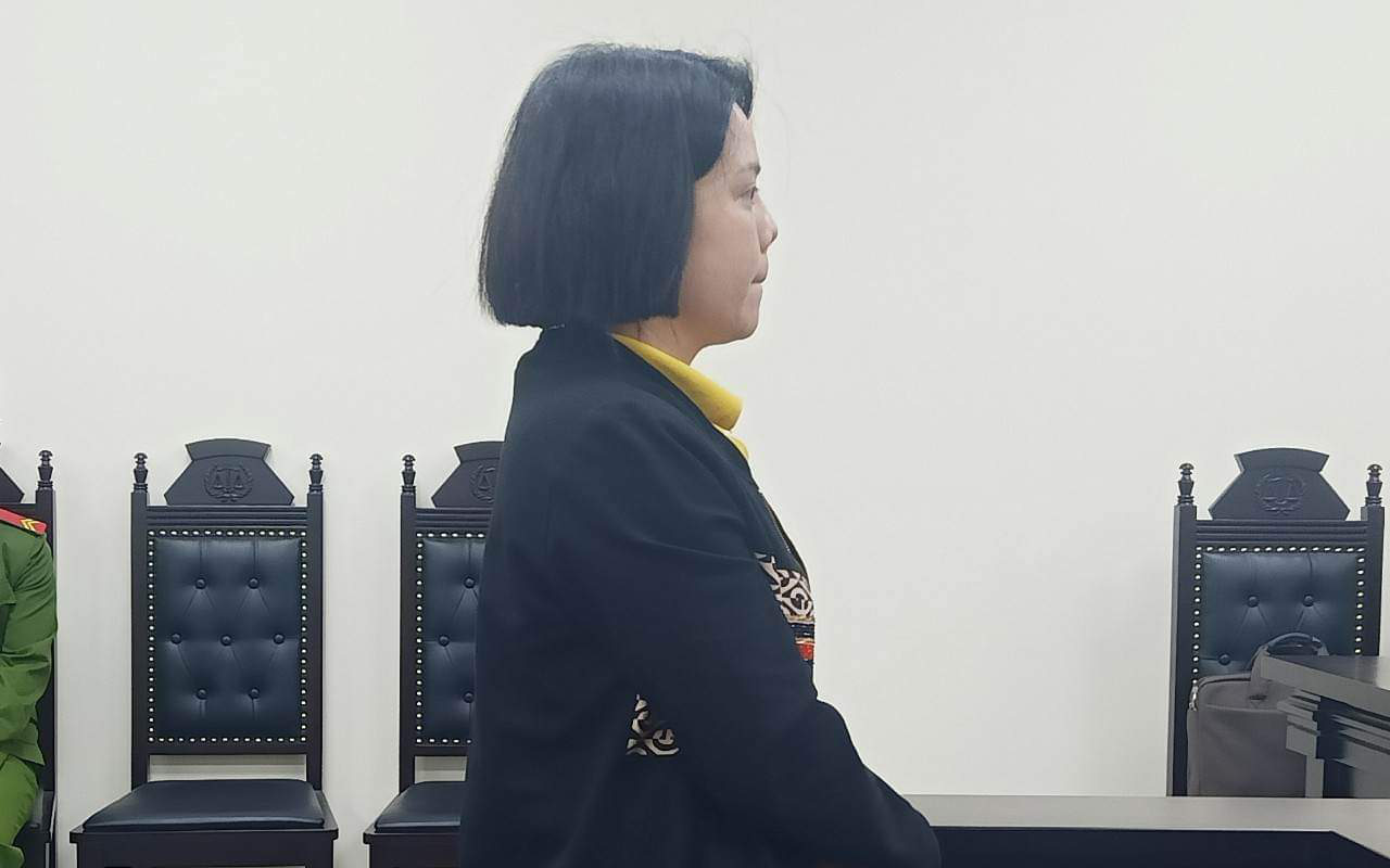 Cựu công an lãnh án tù vì lừa