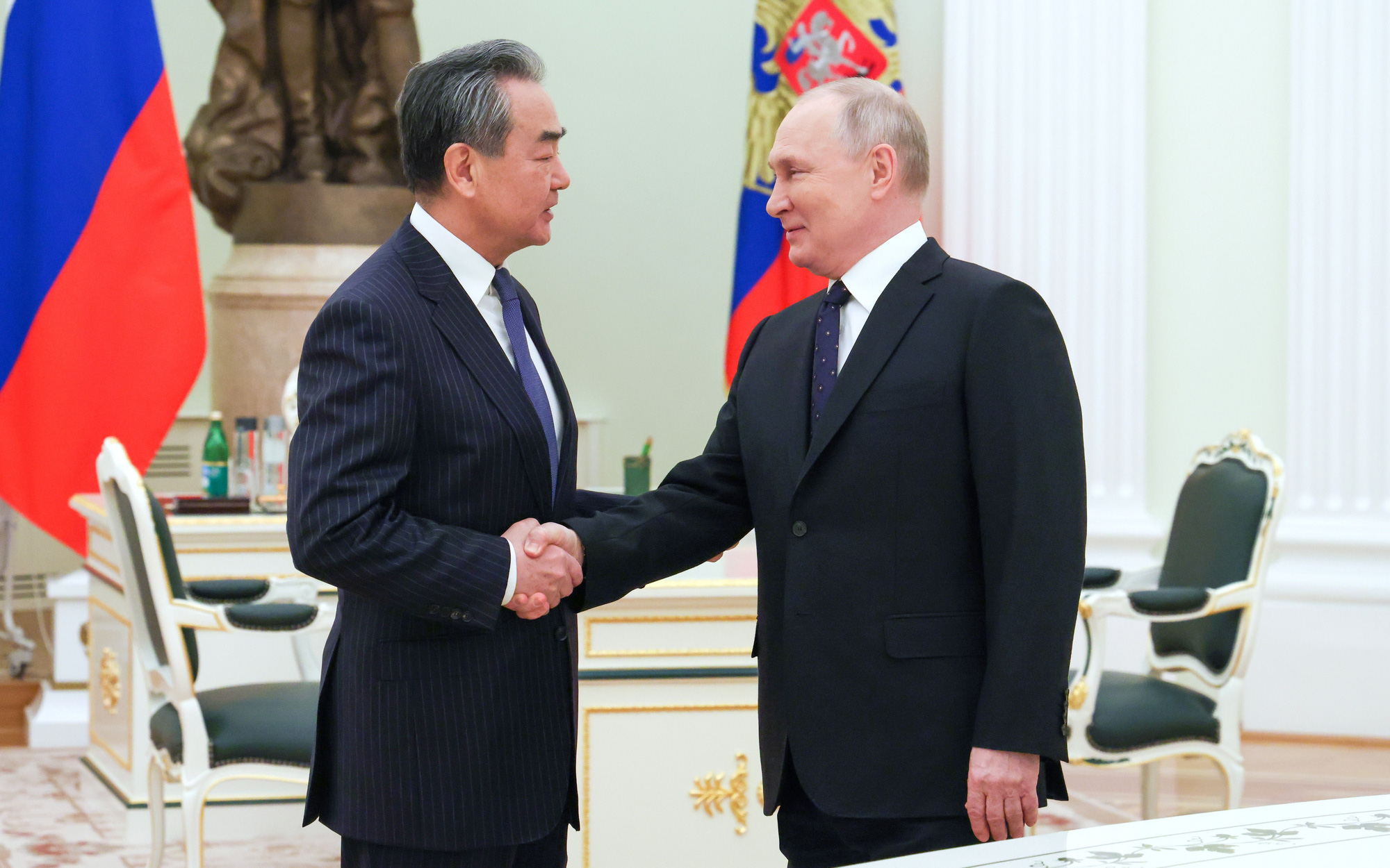 Trung Quốc và đàm phán Nga - Ukraine
