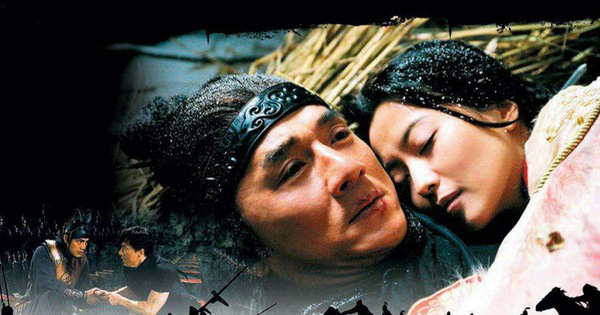 Thành Long nên duyên cùng mỹ nhân Tân Cương kém 38 tuổi gây tranh cãi - Ảnh 3. Thành Long nên duyên cùng mỹ nhân Tân Cương kém 38 tuổi gây tranh cãi - Ảnh 3.