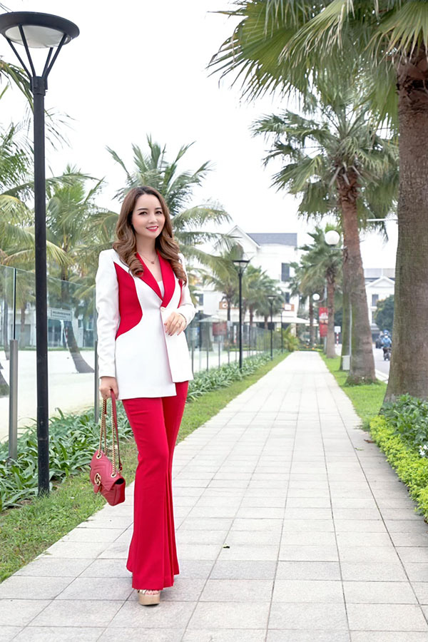 Ảnh vui sao Việt 24-2: Con gái Đông Nhi ngơ ngác khi bố mẹ cho ra rìa - Ảnh 9. Ảnh vui sao Việt 24-2: Con gái Đông Nhi ngơ ngác khi bố mẹ cho ra rìa - Ảnh 9.