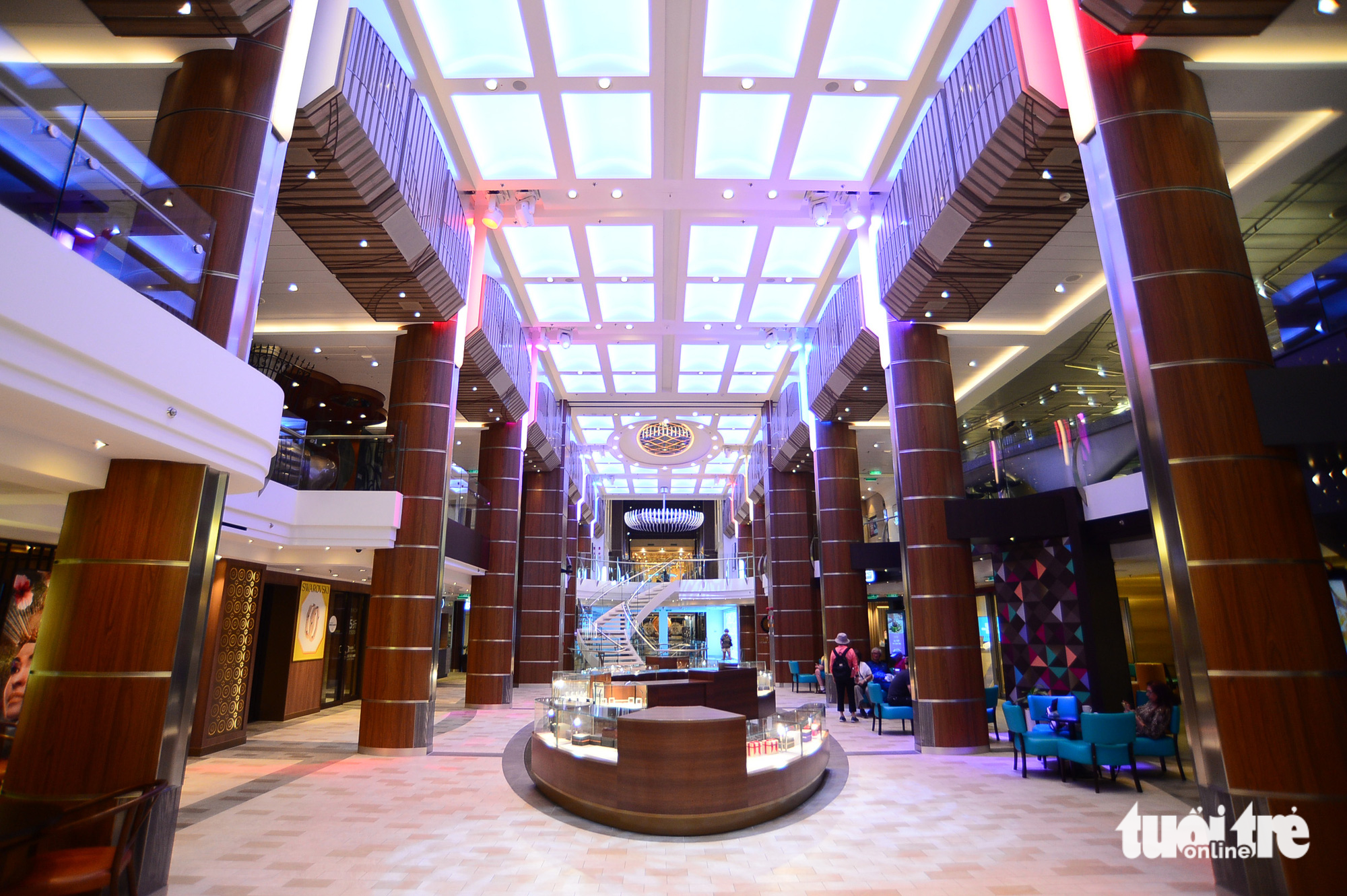 ภายในเรือสำราญที่ใหญ่ที่สุดในเอเชีย Spectrum of the Seas - รูปภาพ 11.