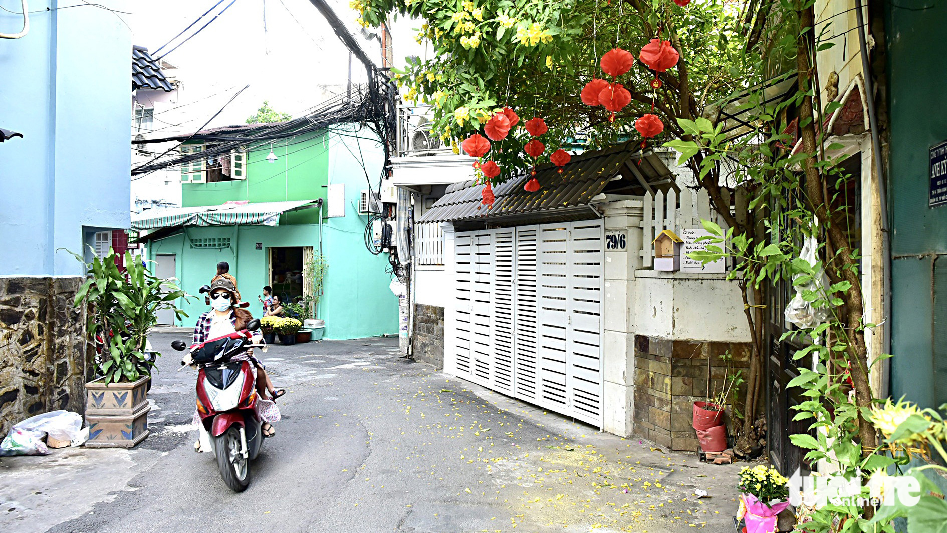 Đường phố Sài Gòn - Những ký ức thân thương - Kỳ 3: Hun hút một thời đường nhỏ xóm ga Sài Gòn - Ảnh 2.