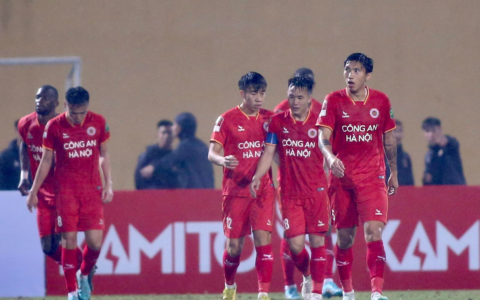 Bảng xếp hạng V-League 2023 sau vòng 1: Công An Hà Nội dẫn đầu