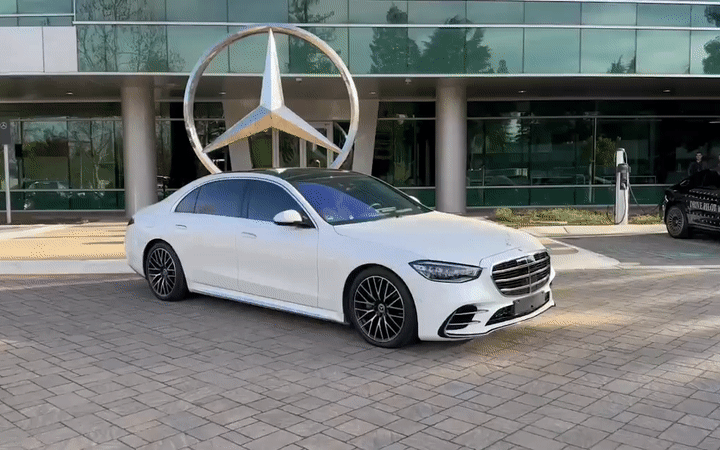 Xe ông chủ Mercedes-Benz S-Class cũng có thể