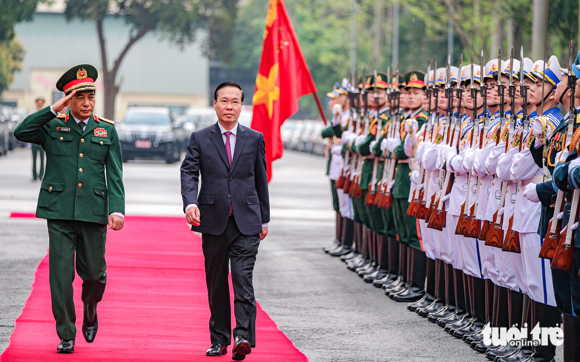 Chủ tịch nước dự lễ tuyên dương gương mặt trẻ toàn quân 2022