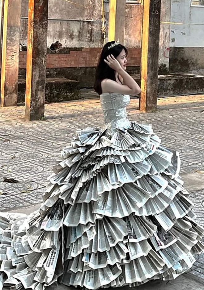 Loạt nữ thần học đường trên đường đua thời trang tái chế - Ảnh 5. Loạt nữ thần học đường trên đường đua thời trang tái chế - Ảnh 5.