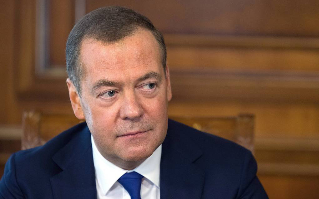 Ông Medvedev: Nga có thể phải tiến tới Kiev, Lviv của Ukraine