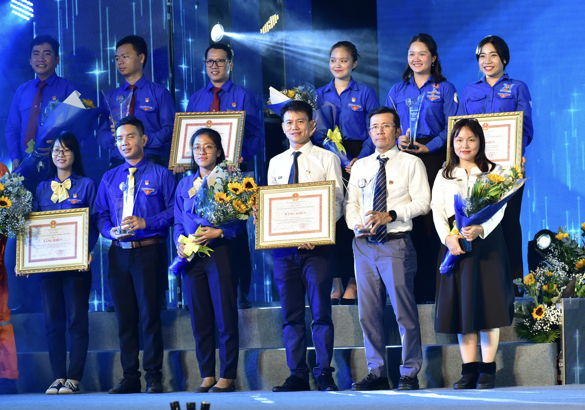 Ngày của Phở 12-12 nhận giải thưởng Hồ Hảo Hớn - Ảnh 2. Ngày của Phở 12-12 nhận giải thưởng Hồ Hảo Hớn - Ảnh 2.