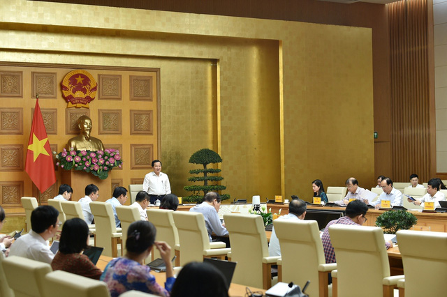 Phó thủ tướng Lê Minh Khái chủ trì cuộc họp Ban chỉ đạo điều hành giá - Ảnh: VGP