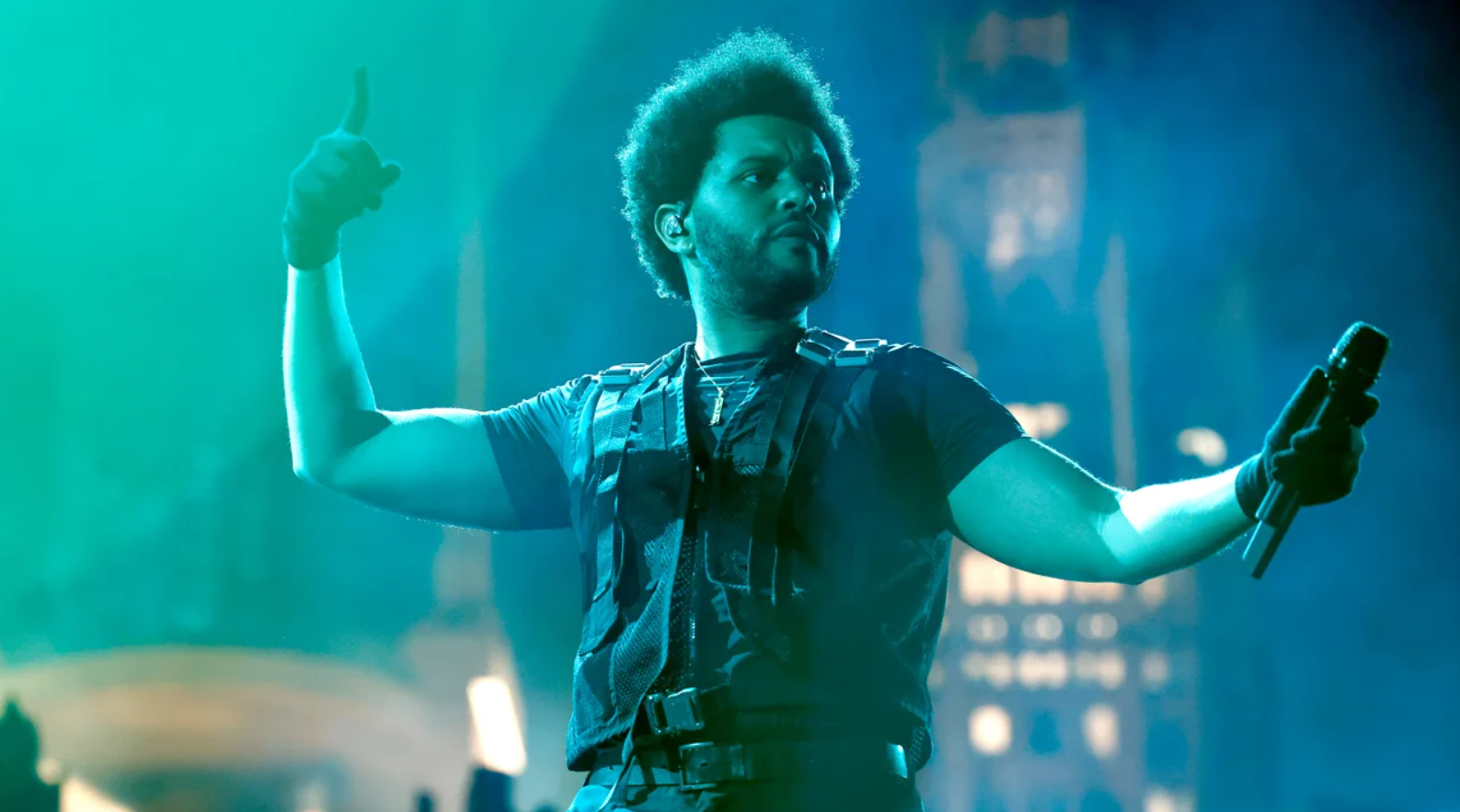 the-weeknd-is-recognized-by-guinness-as-the-most-famous-artist-in-the