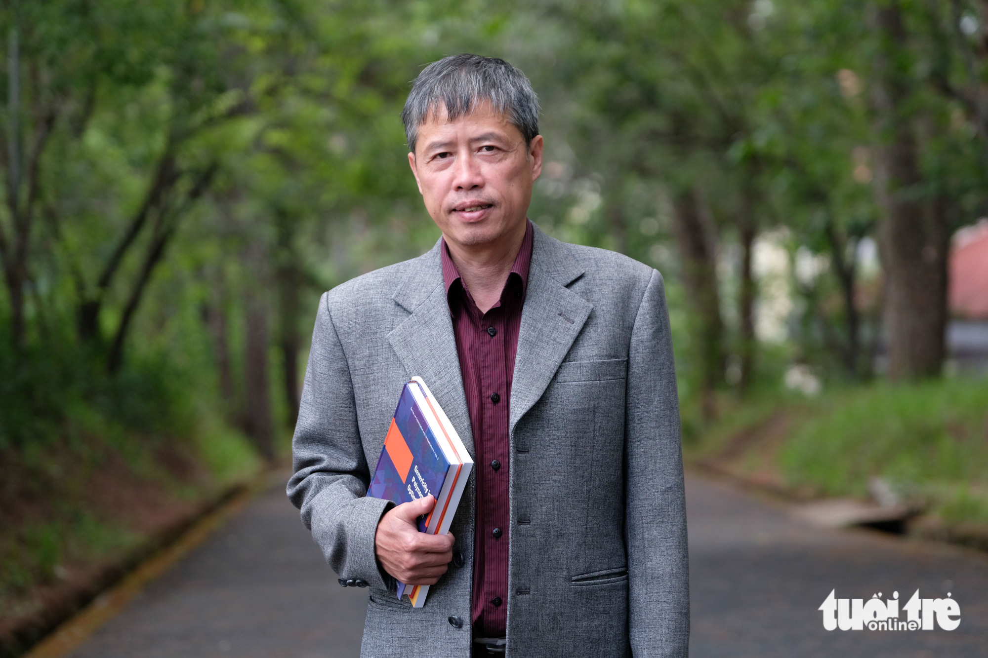 Nhà toán học trong Top 100 nhà khoa học xuất sắc châu Á được phong hàm giáo sư - Ảnh 1.