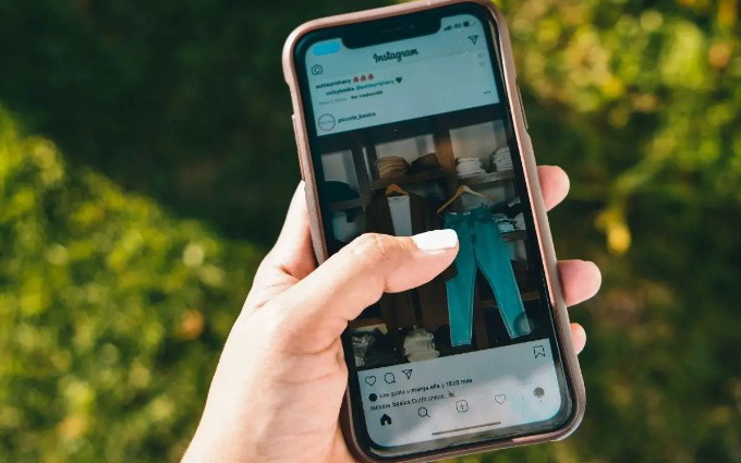Đêm ngày "quẹt" video ngắn: Ý nghĩa không đọng lại, tác hại không buông tha