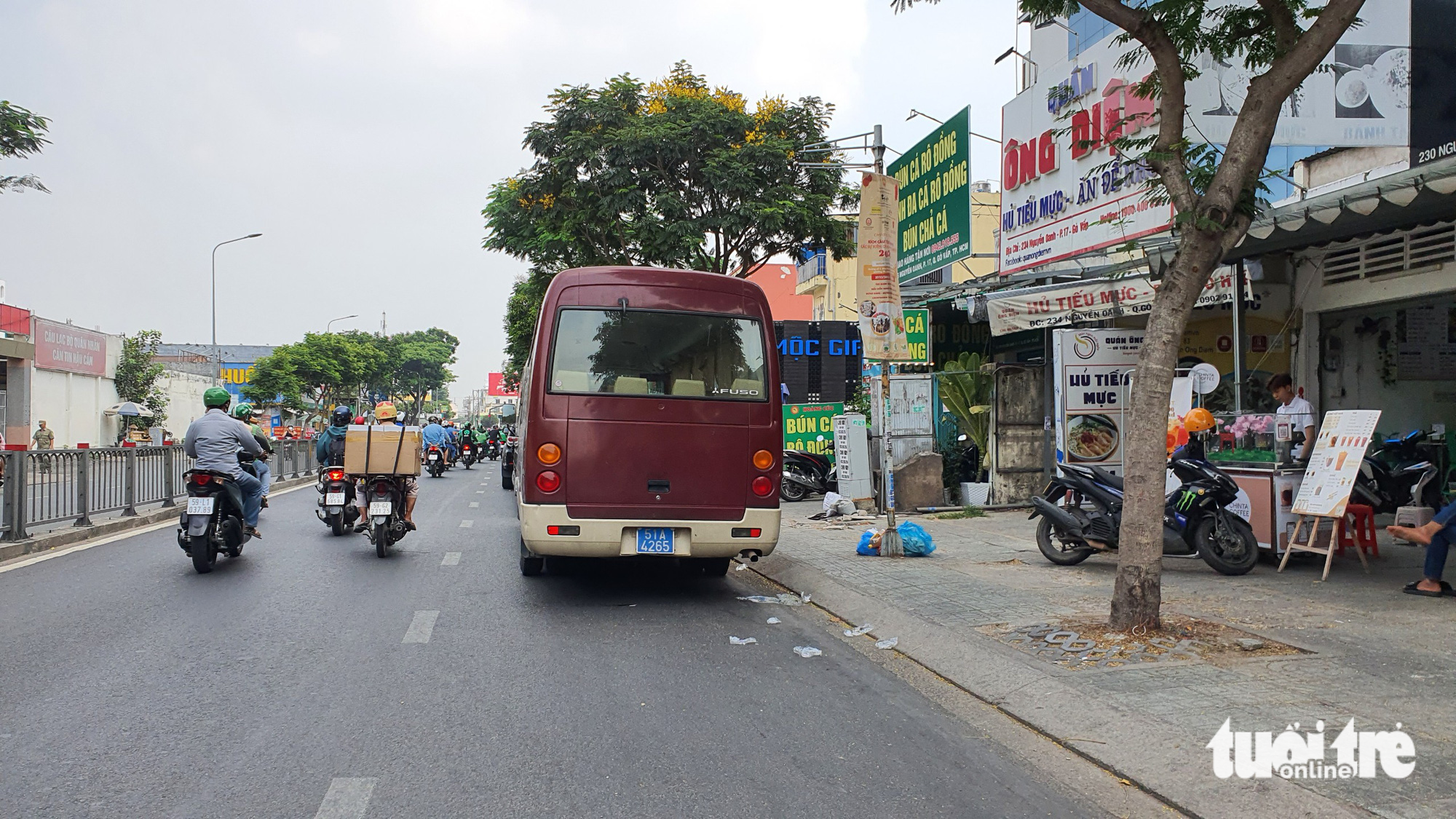 Công an TP.HCM đang khám xét trụ sở Công ty F88 ở Gò Vấp - Ảnh 2.