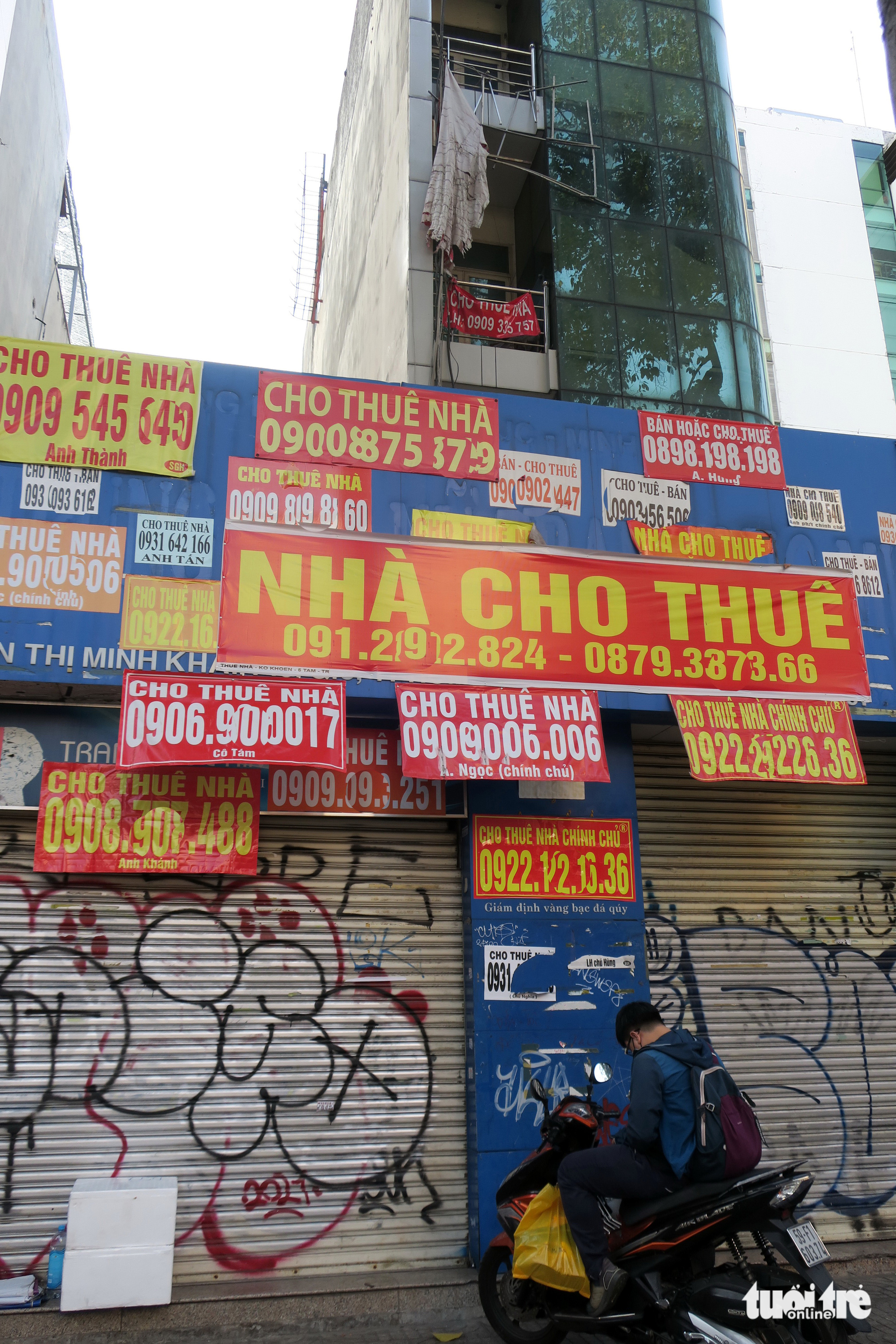 Sau rác quảng cáo hút hầm cầu, cho vay... đến rác cho thuê nhà chính chủ - Ảnh 5. Sau rác quảng cáo hút hầm cầu, cho vay... đến rác cho thuê nhà chính chủ - Ảnh 5.