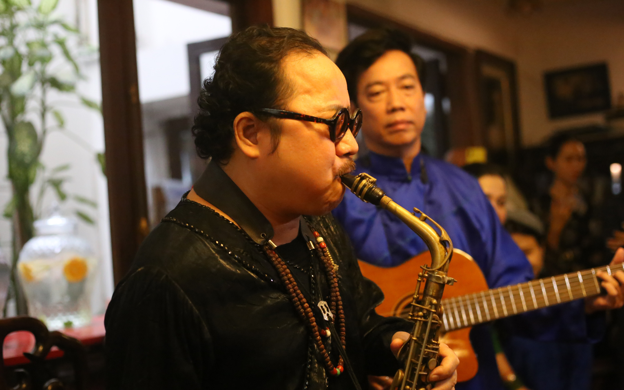 Giỗ Trịnh Công Sơn, Trần Mạnh Tuấn thổi saxophone trở lại