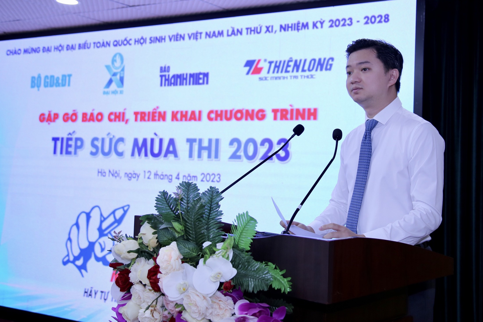 Siêu trí tuệ Hà Việt Hoàng: Sẽ bật mí chiến lược ôn thi cho thí sinh THPT - Ảnh 4. Siêu trí tuệ Hà Việt Hoàng: Sẽ bật mí chiến lược ôn thi cho thí sinh THPT - Ảnh 4.