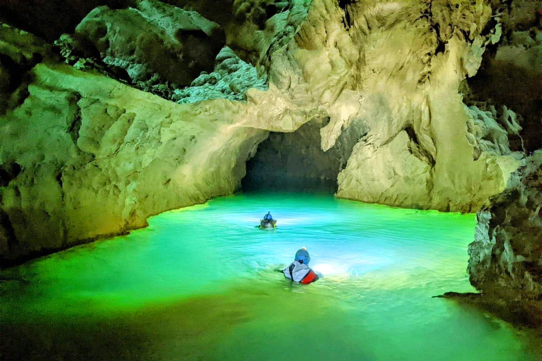 Thêm 22 hang động mới được khám phá tại Quảng Bình