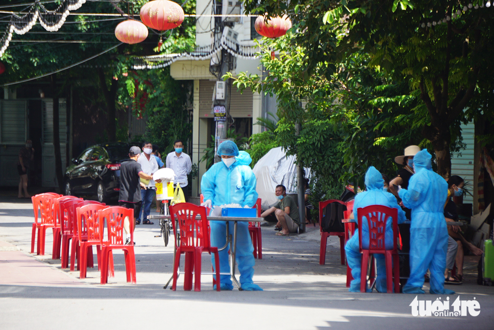 Hải Phòng chỉ đạo khẩn liên quan chùm ca COVID-19 tại trường học - Ảnh 3.