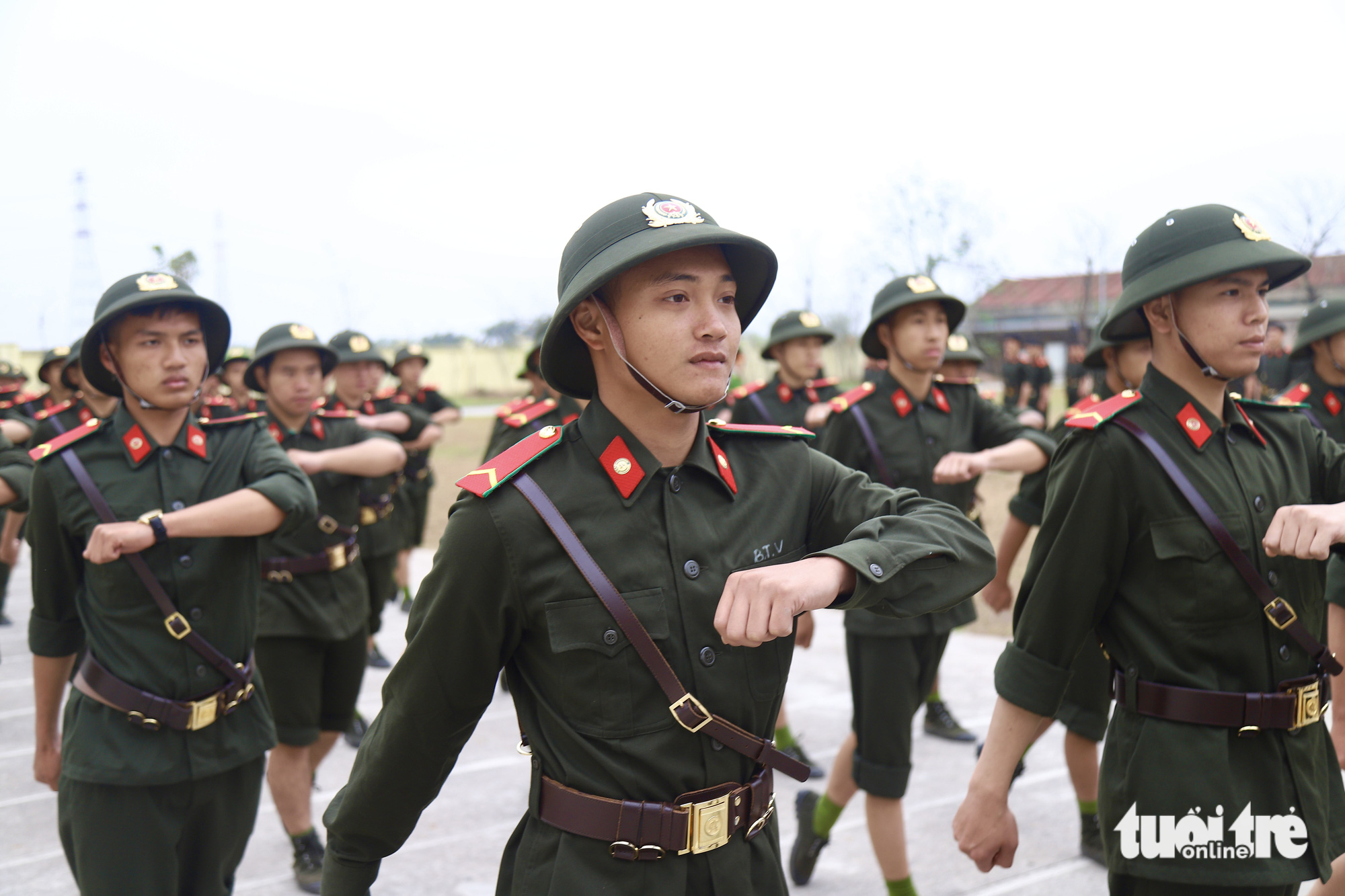 Tình nguyện nhập ngũ vì khát khao thành cảnh sát hình sự - Ảnh 3.