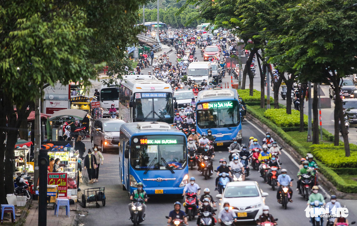 TP.HCM đề xuất phủ xe điện toàn huyện Cần Giờ - Ảnh 2.