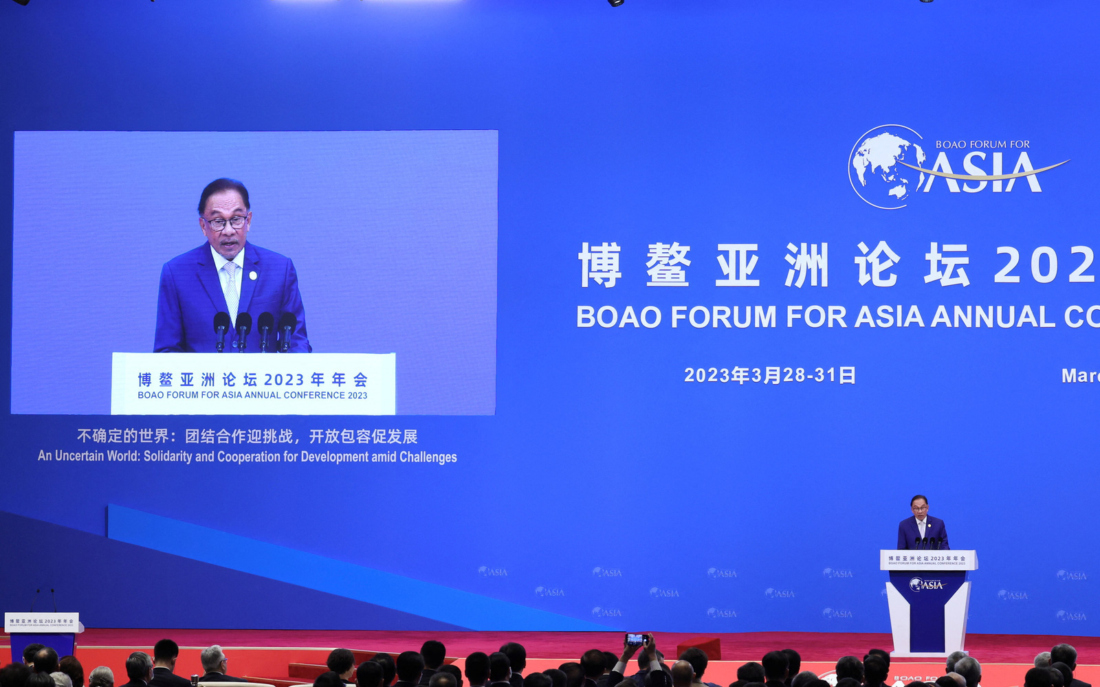 Thủ tướng Malaysia nói về Biển Đông khi thăm Trung Quốc, Việt Nam nói gì?