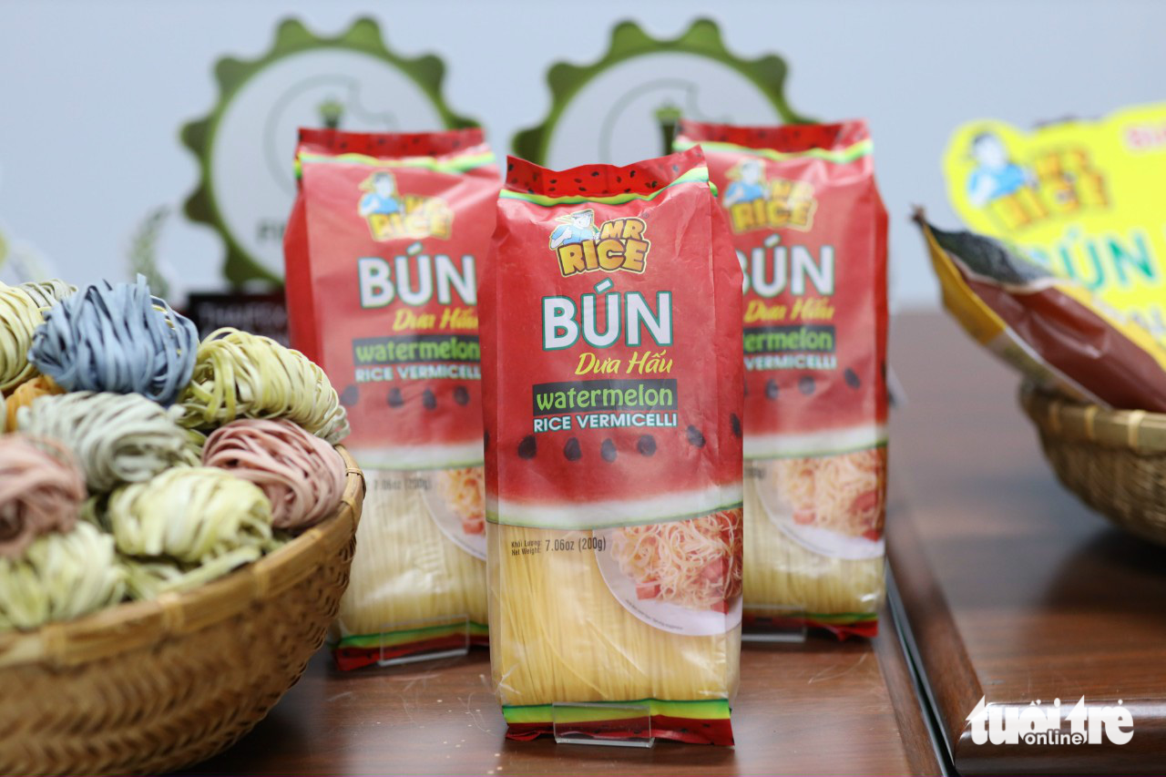 Khởi nghiệp vì tự ái thay bánh tráng Việt - Ảnh 5. Khởi nghiệp vì tự ái thay bánh tráng Việt - Ảnh 5.