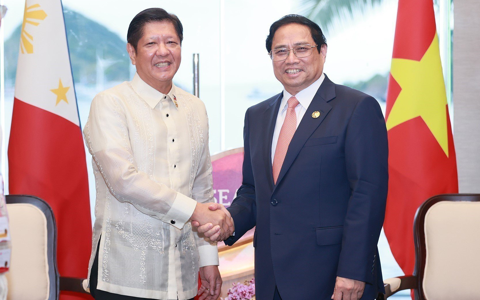 Việt Nam bắn 21 phát đại bác trong lễ đón Tổng thống Philippines Ferdinand Marcos Jr- Ảnh 3. Việt Nam sẵn sàng cung cấp gạo giá phù hợp cho Philippines