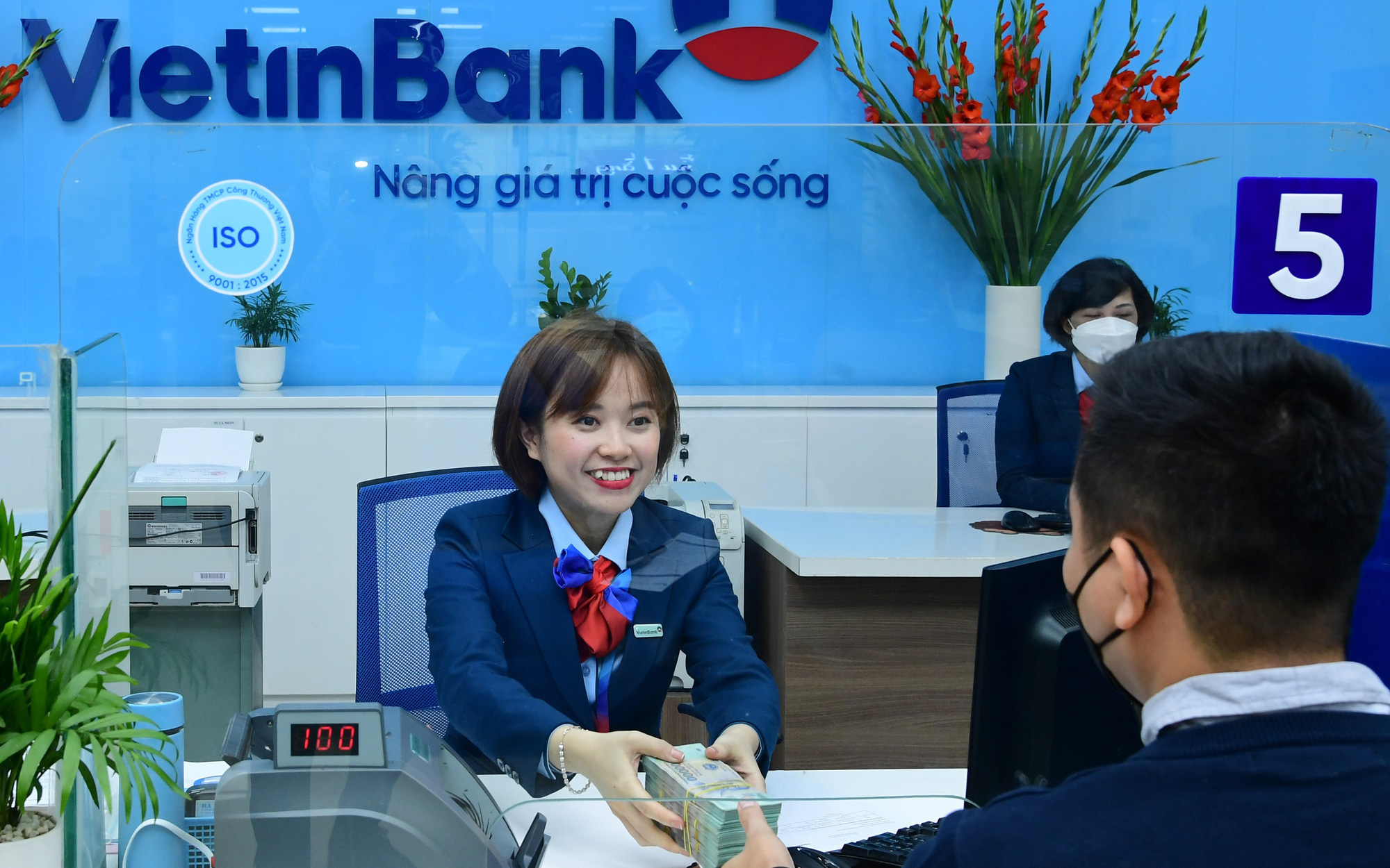VietinBank ký biên bản ghi nhớ với ngân hàng của Nhật Bản- Ảnh 2. VietinBank triển khai giải pháp quản trị tài chính cho doanh nghiệp