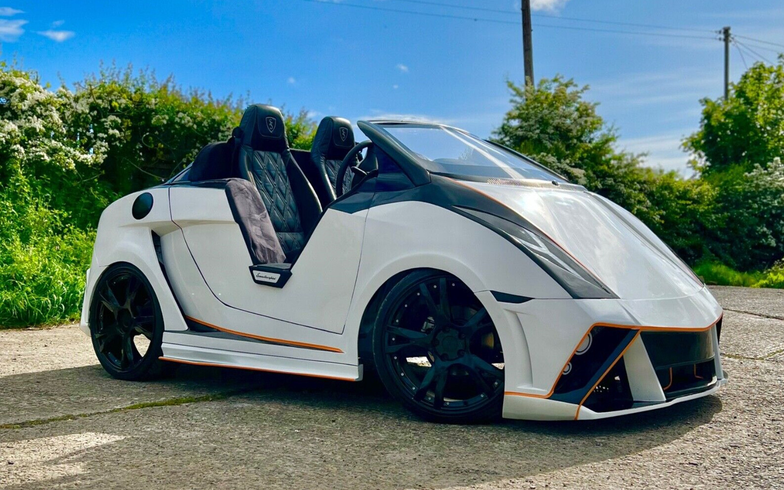 Smart Fortwo độ kiểu Lamborghini thành