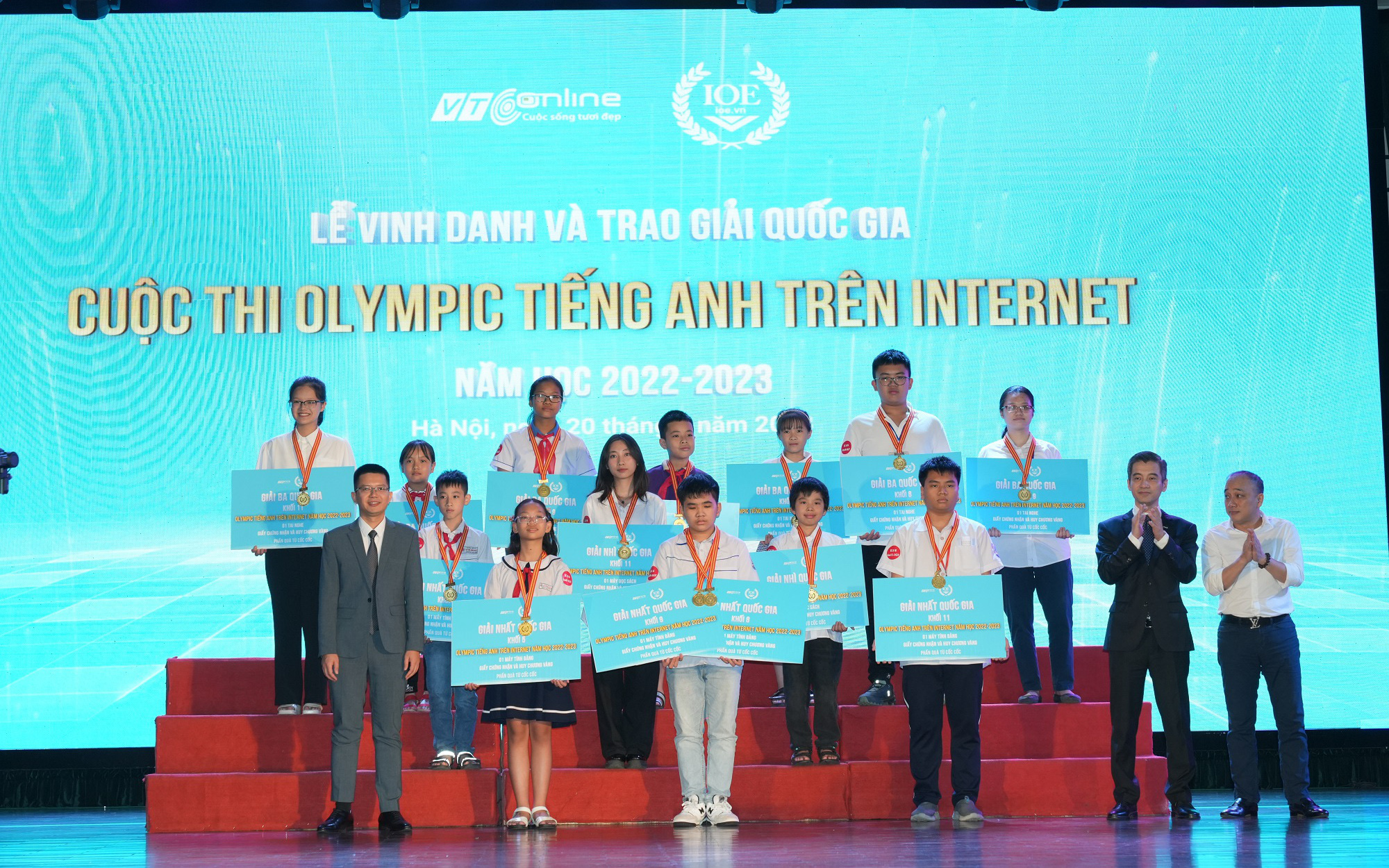 Giải vàng Olympic tiếng Anh trên Internet: Vượt hàng chục km để nói chuyện với người nước ngoài- Ảnh 6. Học sinh các tỉnh trung du, miền núi thắng áp đảo cuộc thi Olympic tiếng Anh trên Internet