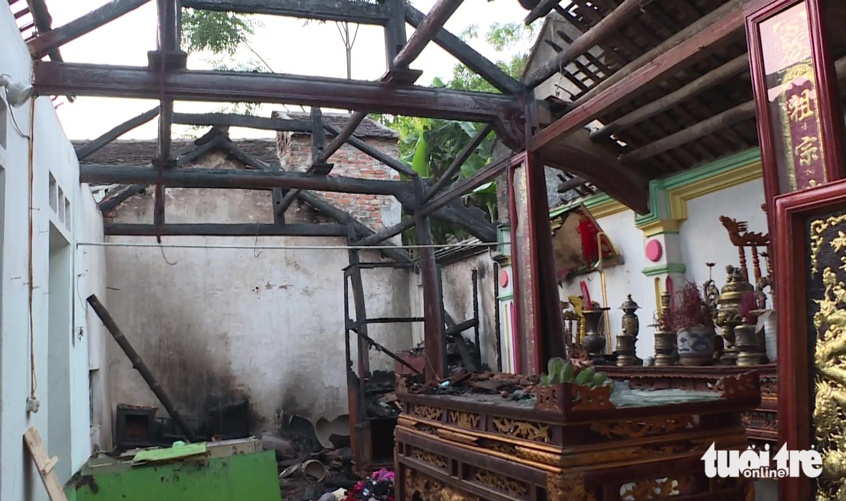Nhà dân ở Thanh Hóa cháy rụi bất thường sau nhiều lần cháy đồ đạc - Ảnh 4.