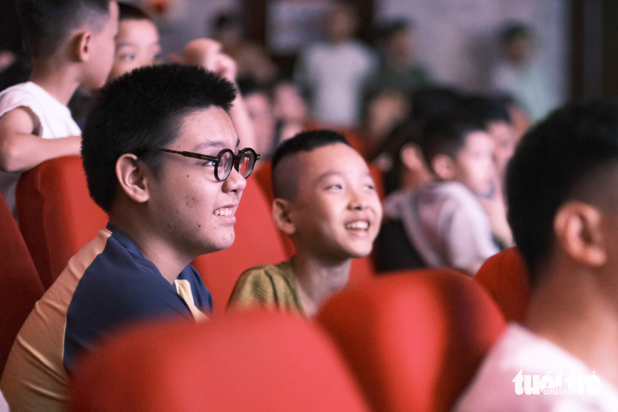 Khán giả nhí Hà Nội vào hè với nhạc kịch ‘Ông lão đánh cá và con cá mập’ - Ảnh 1.