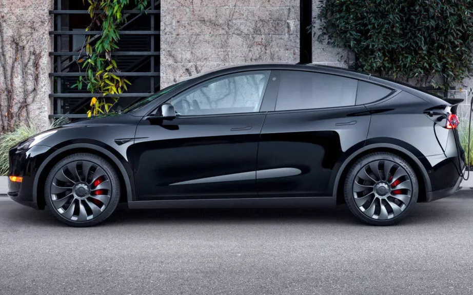 Tesla bán chạy thứ 3 thế giới, vượt cả Toyota Camry, Honda CR-V