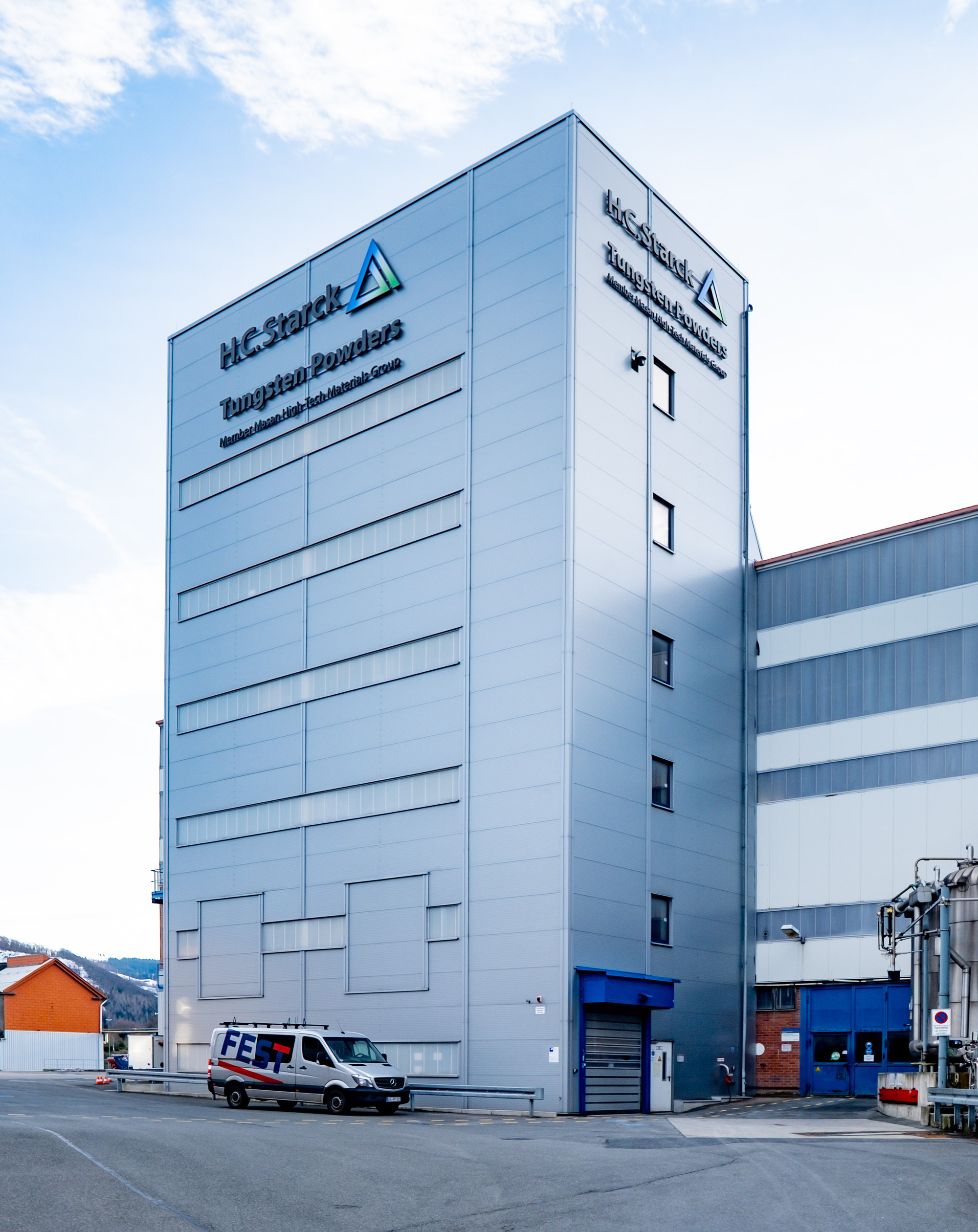 Công ty Việt làm chủ công nghệ tái chế Vonfram - Ảnh 2. H.C. Starck - ông ty thành viên của Masan High-Tech Materials