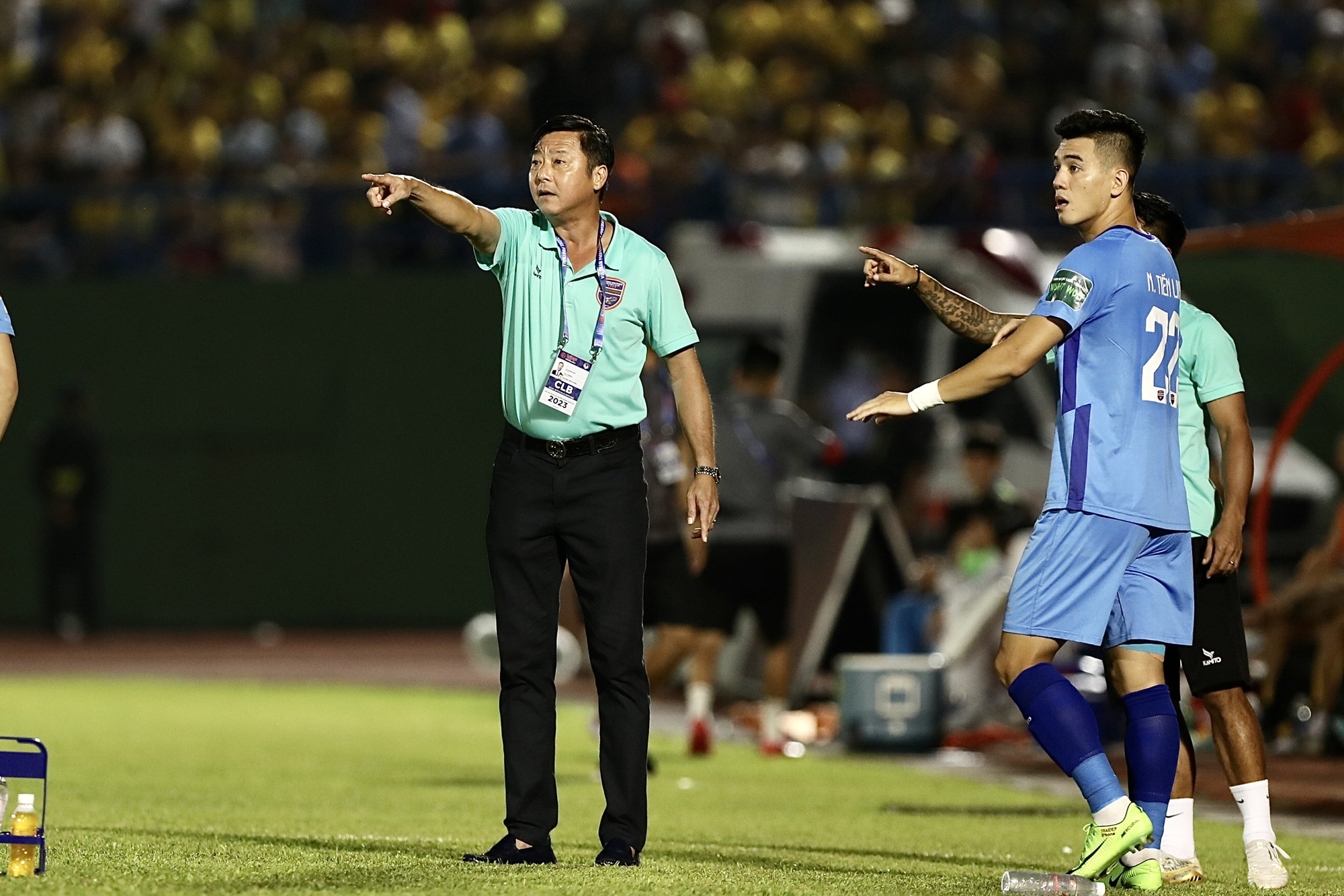 Coach Le Huynh Duc explains why Tien Linh has to be a substitute ...