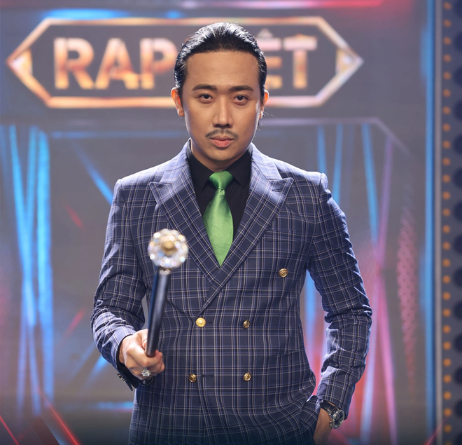 Tạo hình khác lạ của Trấn Thành qua 3 mùa Rap Việt - Ảnh 7. Tạo hình khác lạ của Trấn Thành qua 3 mùa Rap Việt - Ảnh 7.