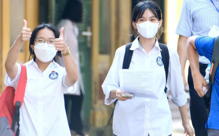 Đề thi, gợi ý bài giải môn tiếng Anh kỳ thi lớp 10 Hà Nội