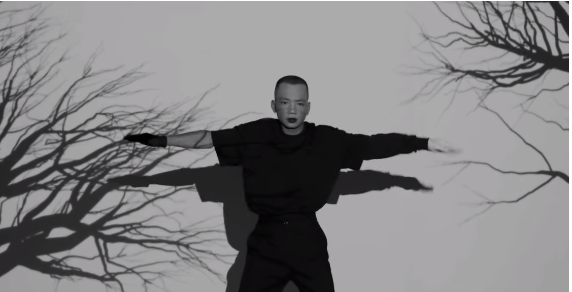 ドンフンは日々の感謝を込めて音楽プロジェクトを立ち上げた。 ドンフンは日々の感謝を込めて音楽プロジェクトを立ち上げた。