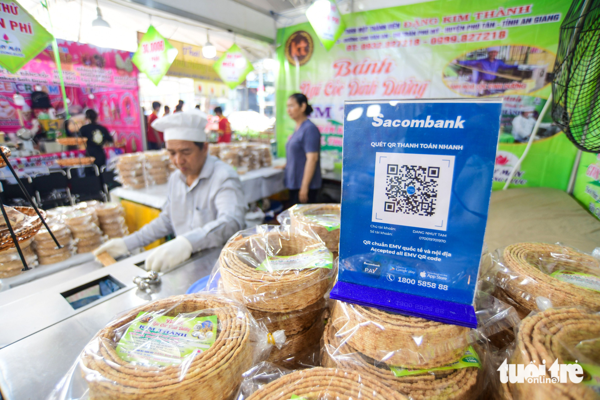 Tưng bừng khuyến mãi ở lễ hội ‘Không tiền mặt - Cashless Town’ khai hội ngày 16-6 - Ảnh 10.