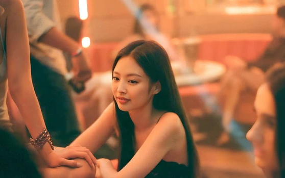 Jennie Blackpink bị Cnet tố