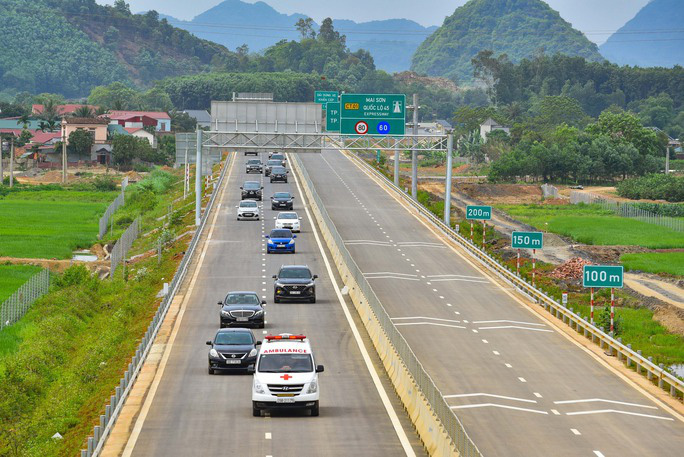 Cao tốc Mai Sơn - Quốc lộ 45 được khánh thành, đưa vào sử dụng từ cuối tháng 4-2023 - Ảnh: T.M.